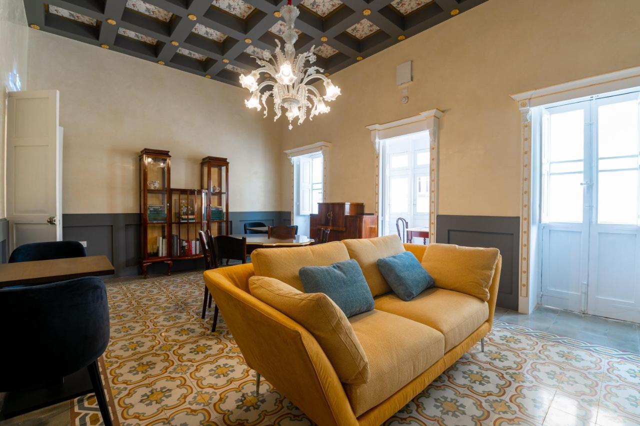 Monreal Boutique Townhouse - R024Rm4 Otel Paola Dış mekan fotoğraf